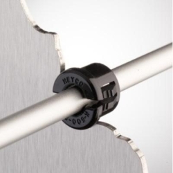 Przepust do otworu fi 9,5 mm blokujący kabel , bhjanecki.pl