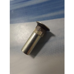 Nitonakrętka zamknięta M4 z uszczelką ALS3T-470-3,3BS, bhjanecki.pl