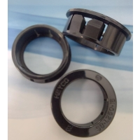 przepusty kablowe czarne do otworu fi 32 mm H2198, bhjanecki.pl