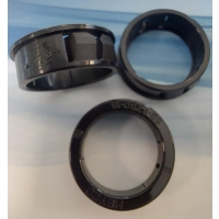 Przepusty czarne do otworu 32 mm SB-1.250-16, bhjanecki.pl